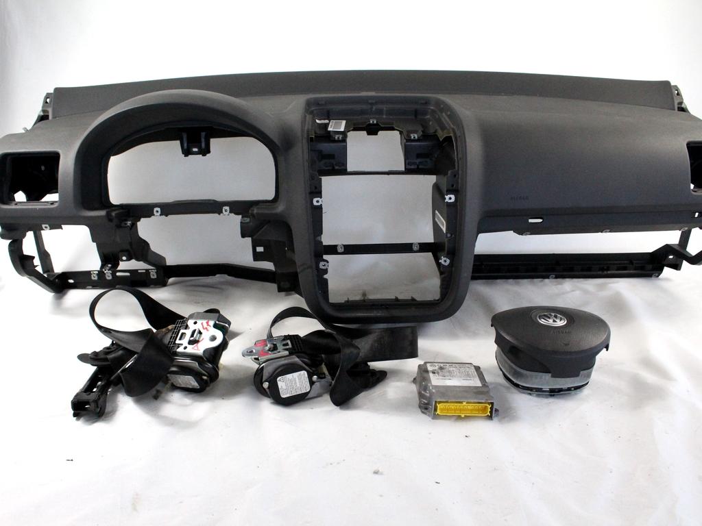 KIT AIRBAG KOMPLET OEM N. 17484 KIT AIRBAG COMPLETO ORIGINAL REZERVNI DEL VOLKSWAGEN GOLF V 1K1 1K5 MK5 BER/SW (02/2004-11/2008) DIESEL LETNIK 2005