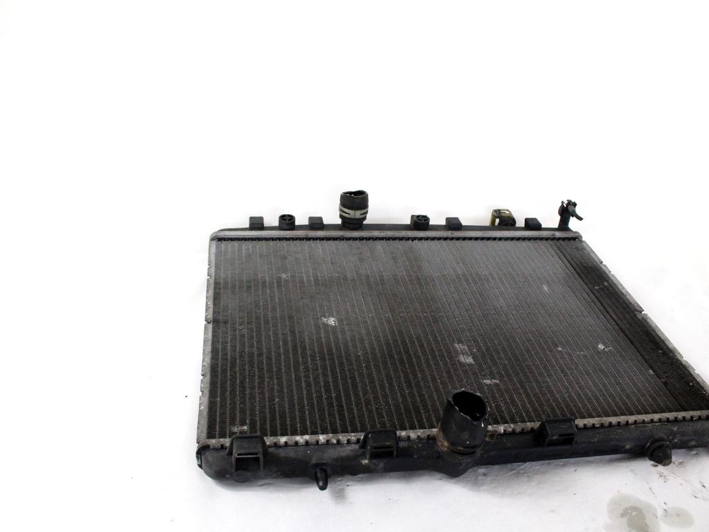 RADIATOR VODE OEM N. 9685852680 ORIGINAL REZERVNI DEL PEUGEOT 207 / 207 CC R WA WC WD WK (05/2009 - 2015) DIESEL LETNIK 2011