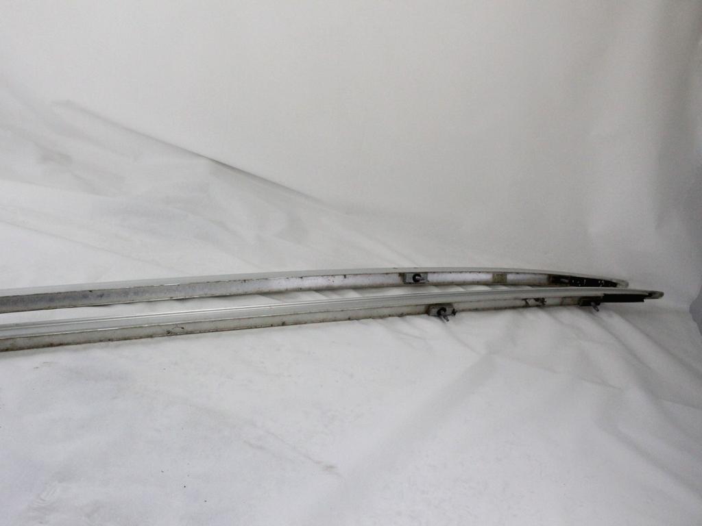 BAR STRE?NI PAR OEM N. 12088 COPPIA BARRE TETTO ORIGINAL REZERVNI DEL OPEL ASTRA J P10 5P/3P/SW (2010 - 2015) DIESEL LETNIK 2014