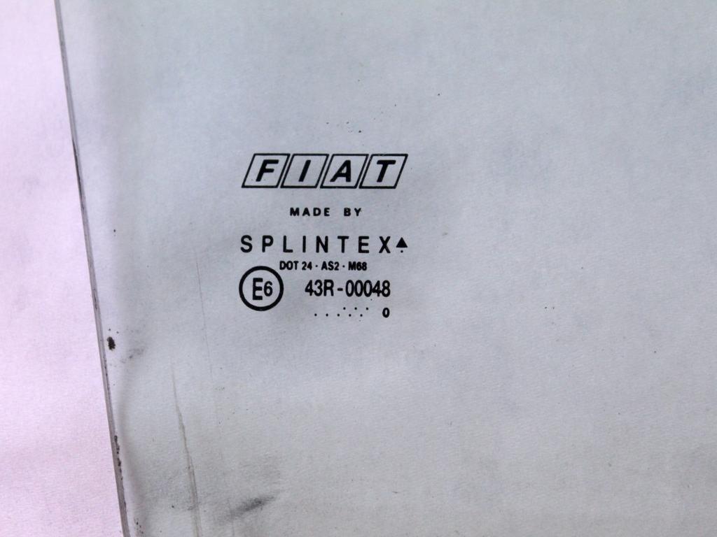 STEKLO SPREDNJIH DESNIH VRAT OEM N. 46532343 ORIGINAL REZERVNI DEL FIAT MULTIPLA 186 (1998 - 2002) BENZINA/METANO LETNIK 2000