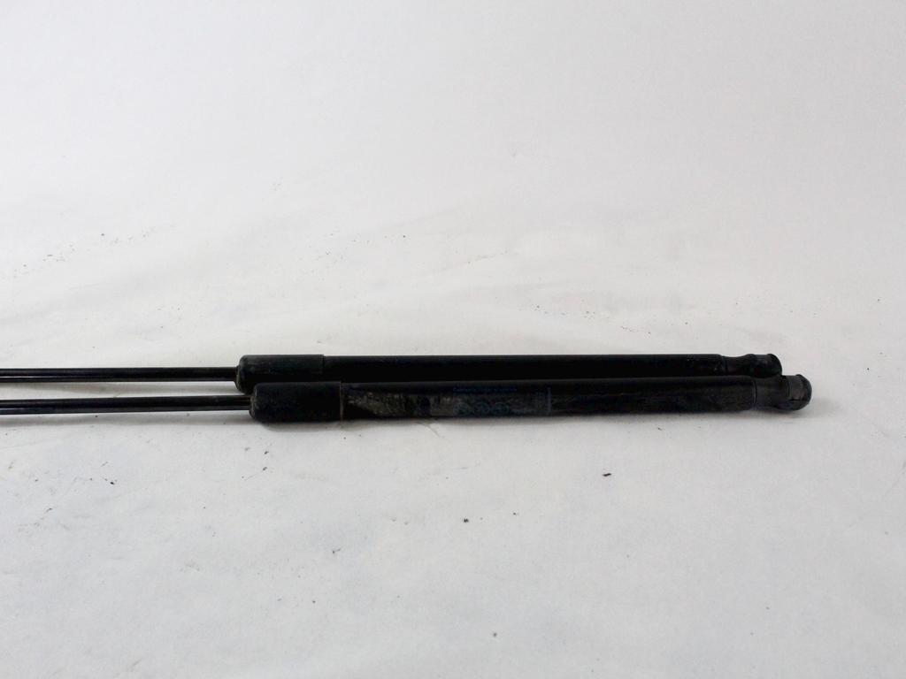 AMORTIZERJI PRTLJAZNIH VRAT  OEM N. 93867088 ORIGINAL REZERVNI DEL OPEL ASTRA J P10 5P/3P/SW (2010 - 2015) DIESEL LETNIK 2014