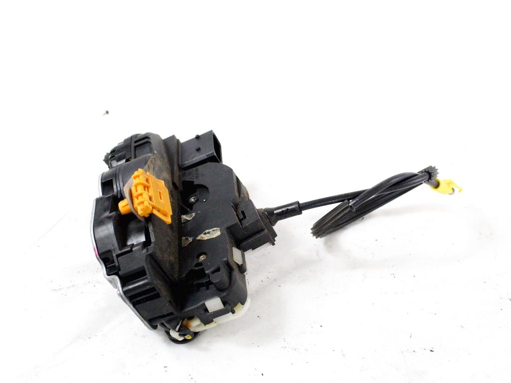 CENTRALNO ZAKLEPANJE ZADNJIH DESNIH VRAT OEM N. 13579566 ORIGINAL REZERVNI DEL OPEL ASTRA J P10 5P/3P/SW (2010 - 2015) DIESEL LETNIK 2014