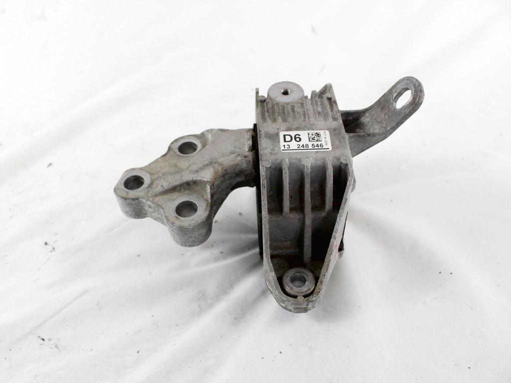 NOSILCI MOTORJA/DRUGO OEM N. 13248546 ORIGINAL REZERVNI DEL OPEL ASTRA J P10 5P/3P/SW (2010 - 2015) DIESEL LETNIK 2014