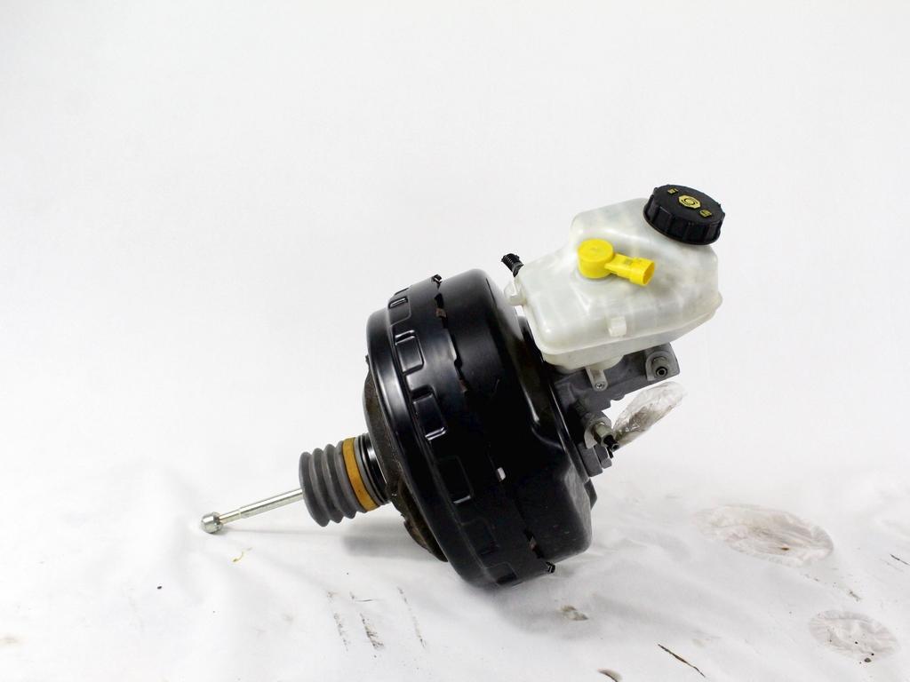 SERVO OJACEVALNIK ZAVOR S PUMPO OEM N. 13338058 ORIGINAL REZERVNI DEL OPEL ASTRA J P10 5P/3P/SW (2010 - 2015) DIESEL LETNIK 2014