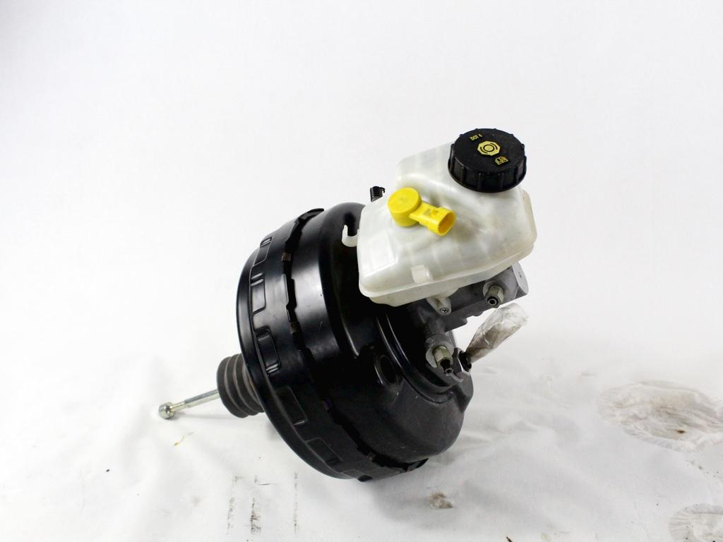 SERVO OJACEVALNIK ZAVOR S PUMPO OEM N. 13338058 ORIGINAL REZERVNI DEL OPEL ASTRA J P10 5P/3P/SW (2010 - 2015) DIESEL LETNIK 2014