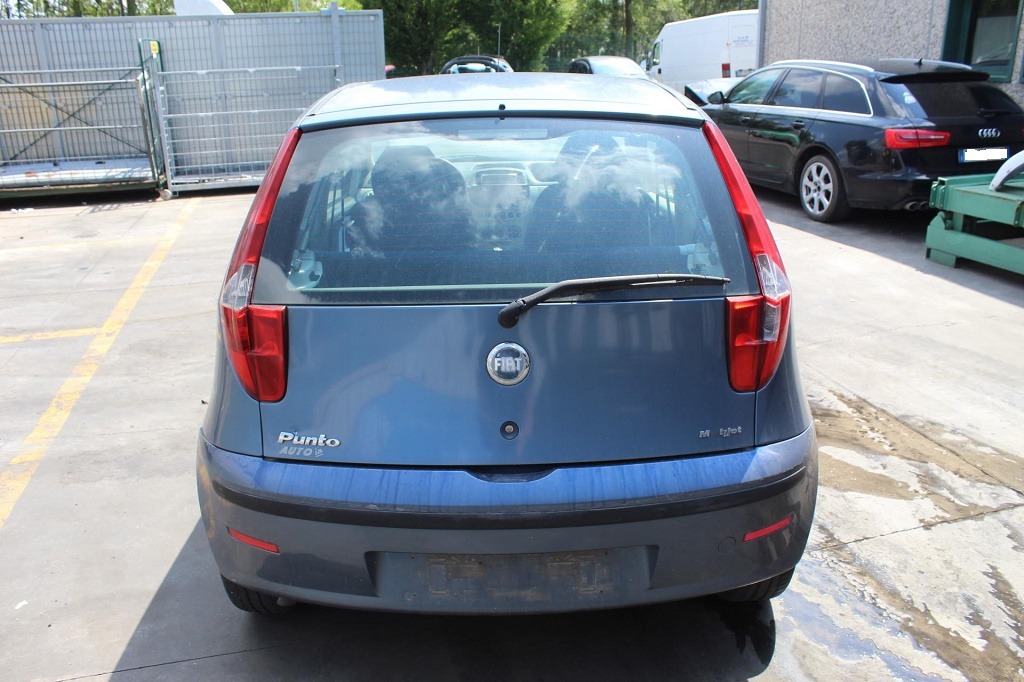 FIAT PUNTO 1.3 D 51KW 5M 3P (2003) RICAMBI IN MAGAZZINO