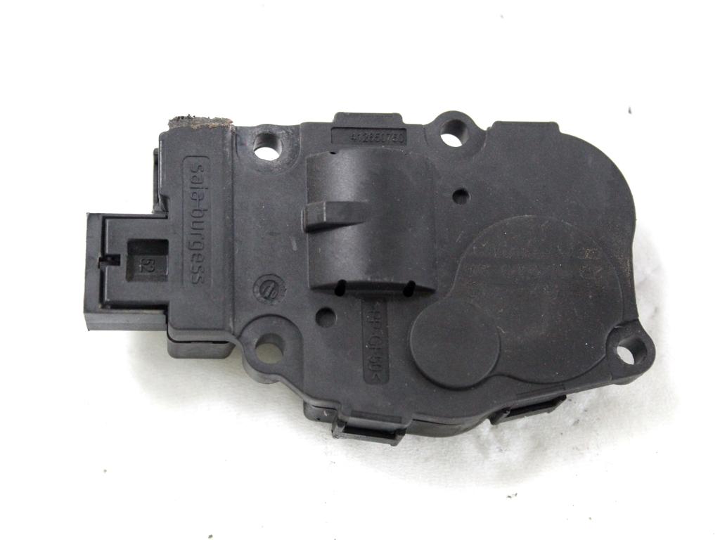 MOTORCEK OGREVANJA OEM N. CZ113930-0711 ORIGINAL REZERVNI DEL BMW SERIE 3 BER/SW/COUPE/CABRIO E90/E91/E92/E93 LCI R (2009 - 2012) DIESEL LETNIK 2010