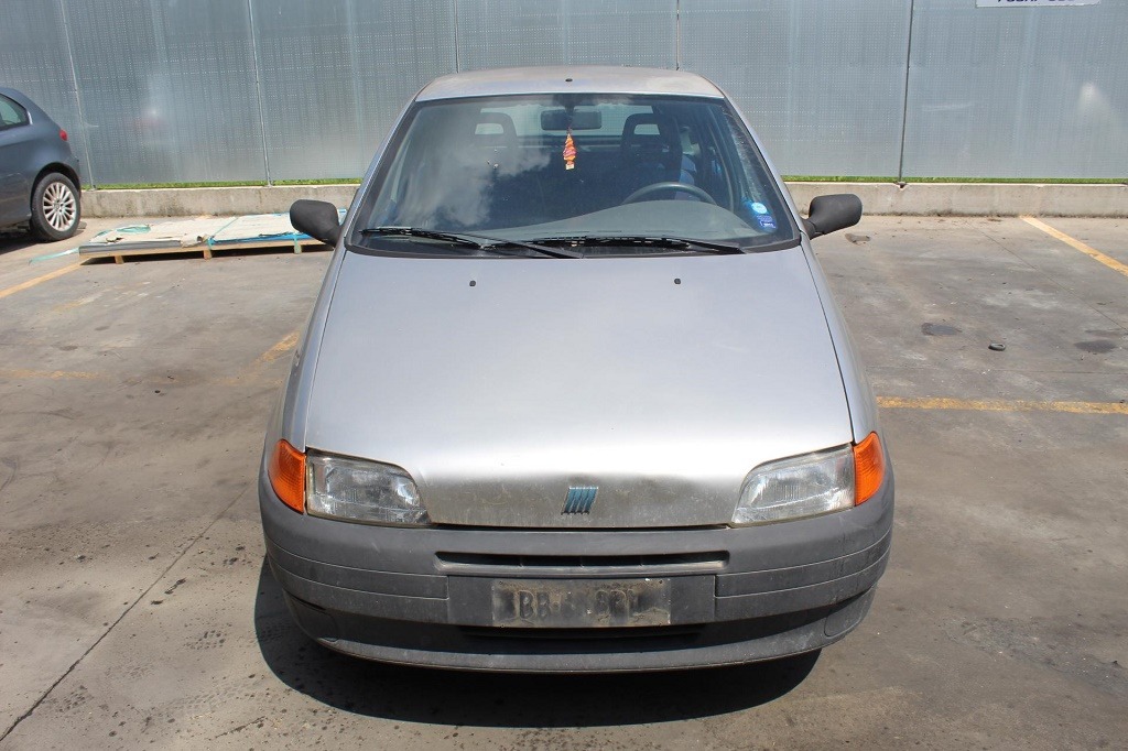 FIAT PUNTO 1.1 B 40KW 5M 5P (1999) RICAMBI IN MAGAZZINO