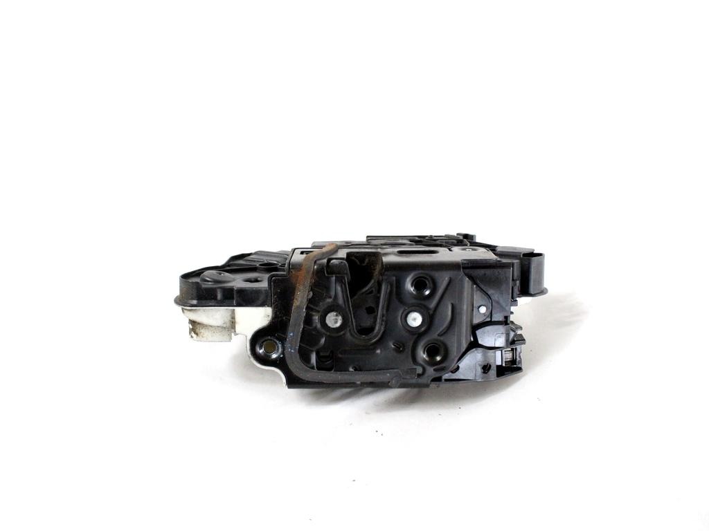 CENTRALNO ZAKLEPANJE PREDNIH LEVIH VRAT OEM N. 5N1837015F ORIGINAL REZERVNI DEL SEAT IBIZA 6J5 6P1 MK4 R BER/SW (2012 -2017) BENZINA LETNIK 2015