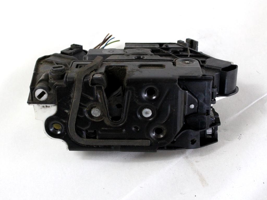 CENTRALNA KLJUCAVNICA ZADJIH LEVIH VRAT OEM N. 6J0839015F ORIGINAL REZERVNI DEL SEAT IBIZA 6J5 6P1 MK4 R BER/SW (2012 -2017) BENZINA LETNIK 2015