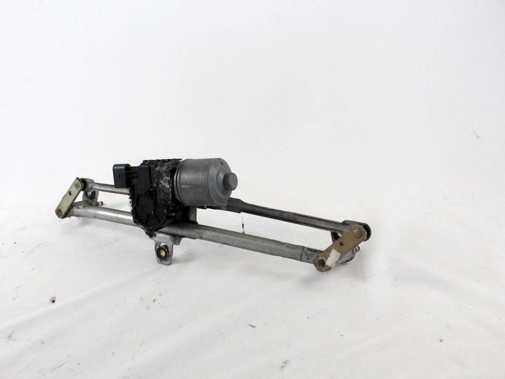 MOTORCEK PREDNJIH BRISALCEV OEM N. 1J0955325A ORIGINAL REZERVNI DEL AUDI A3 MK1R 8L 8L1 3P/5P (2000 - 2003) DIESEL LETNIK 2001