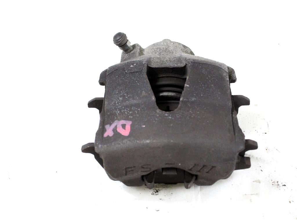 SPREDNJE DESNE ZAVORNE CELJUSTI  OEM N. 1K0615124D ORIGINAL REZERVNI DEL AUDI A3 MK1R 8L 8L1 3P/5P (2000 - 2003) DIESEL LETNIK 2001