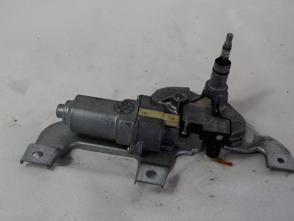 MOTORCEK ZADNJEGA BRISALCA OEM N. 71768300 ORIGINAL REZERVNI DEL FIAT SEDICI FY (2006 - 4/2009) DIESEL LETNIK 2009