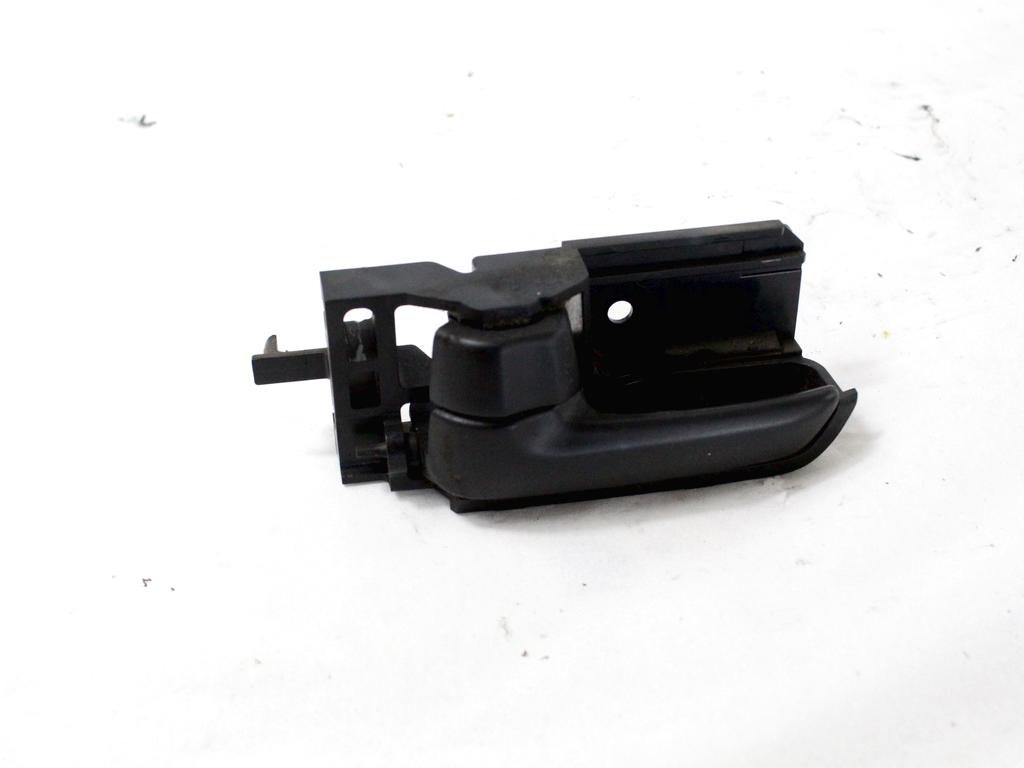 NOTRANJA KLJUKA  OEM N. 71743828 ORIGINAL REZERVNI DEL FIAT SEDICI FY (2006 - 4/2009) DIESEL LETNIK 2009