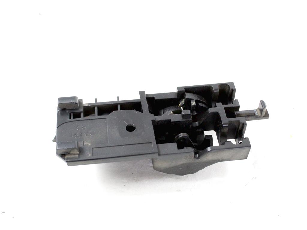 NOTRANJA KLJUKA  OEM N. 71713443 ORIGINAL REZERVNI DEL FIAT SEDICI FY (2006 - 4/2009) DIESEL LETNIK 2009