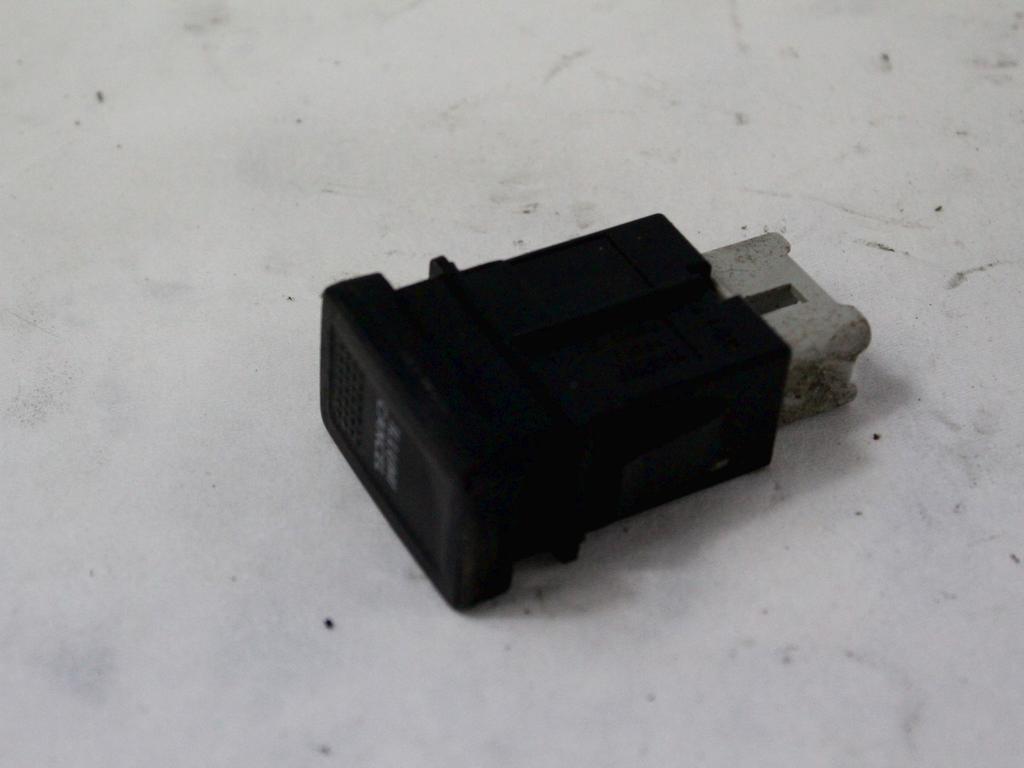 RAZLICNA STIKALA  OEM N. 71742665 ORIGINAL REZERVNI DEL FIAT SEDICI FY (2006 - 4/2009) DIESEL LETNIK 2009