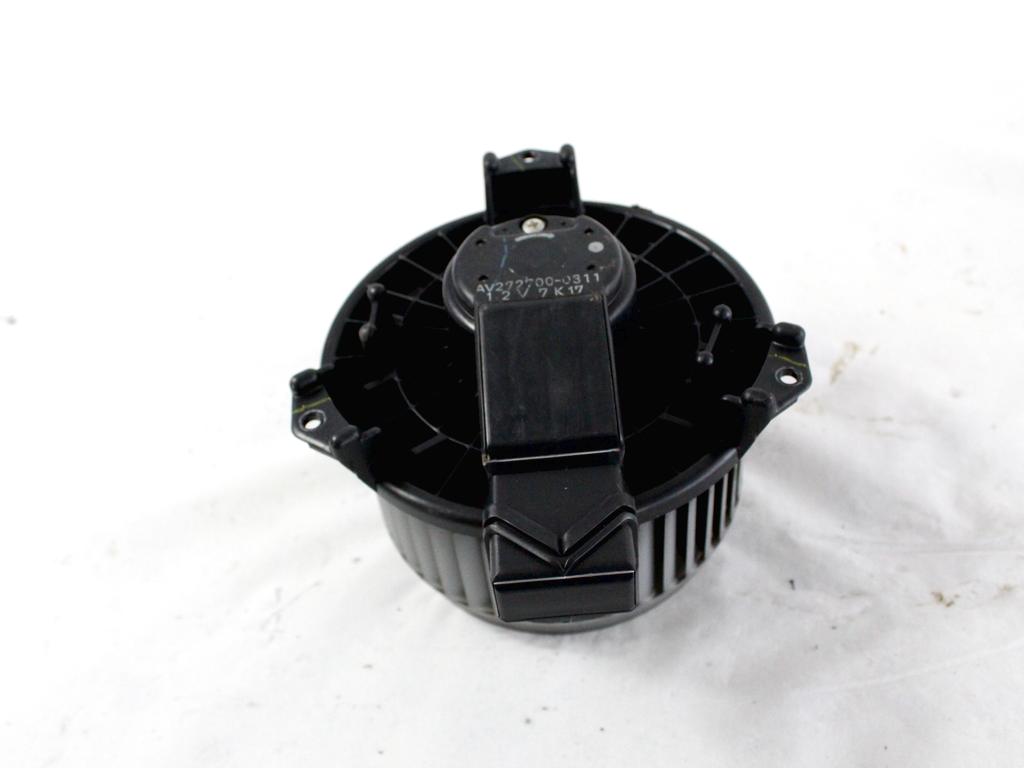 VENTILATOR  KABINE  OEM N. 71743150 ORIGINAL REZERVNI DEL FIAT SEDICI FY (2006 - 4/2009) DIESEL LETNIK 2009