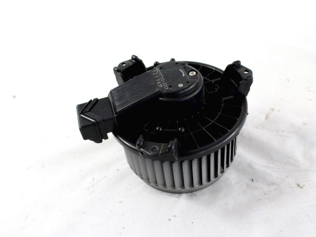 VENTILATOR  KABINE  OEM N. 71743150 ORIGINAL REZERVNI DEL FIAT SEDICI FY (2006 - 4/2009) DIESEL LETNIK 2009