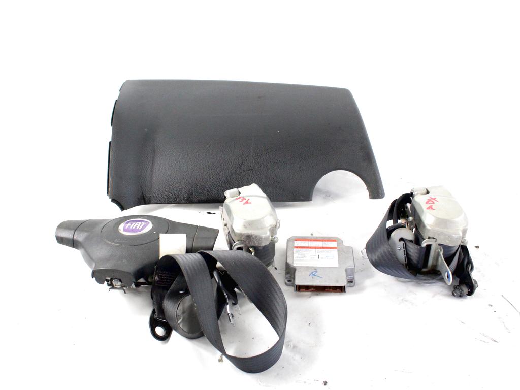 KIT AIRBAG KOMPLET OEM N. 19516 KIT AIRBAG COMPLETO ORIGINAL REZERVNI DEL FIAT SEDICI FY (2006 - 4/2009) DIESEL LETNIK 2009