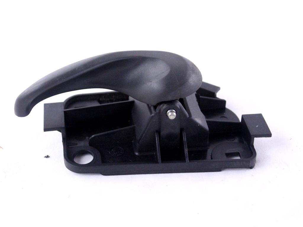 NOTRANJA KLJUKA  OEM N. 735268773 ORIGINAL REZERVNI DEL FIAT PUNTO 188 MK2 R (2003 - 2011) BENZINA LETNIK 2010