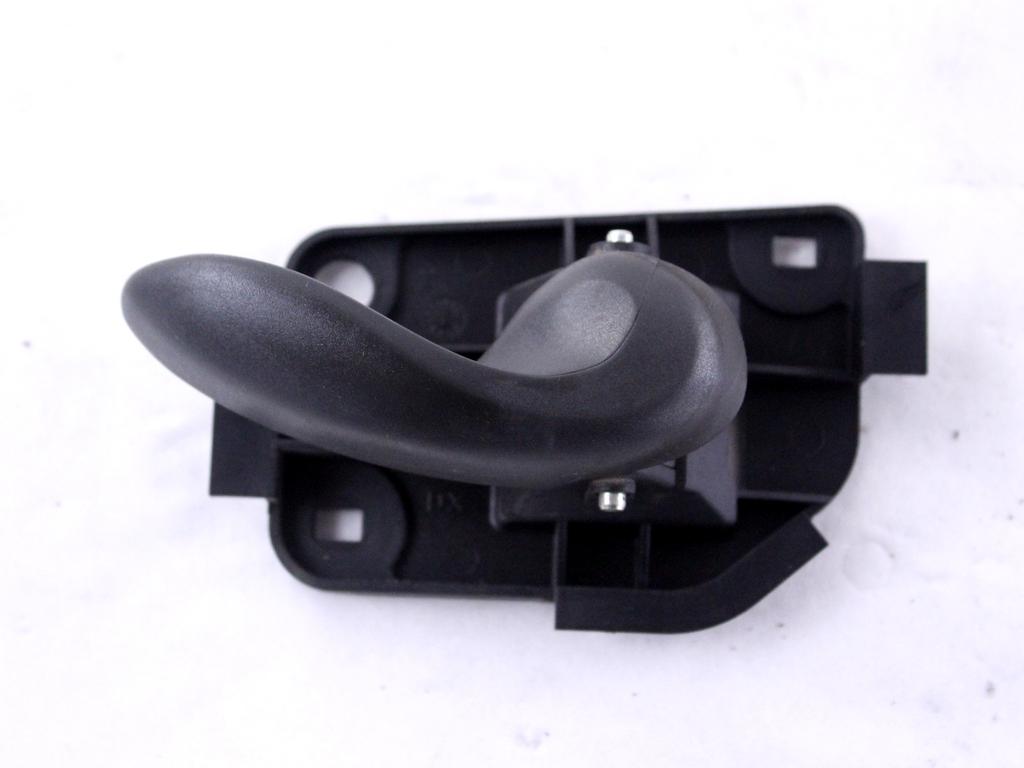 NOTRANJA KLJUKA  OEM N. 735267590 ORIGINAL REZERVNI DEL FIAT PUNTO 188 MK2 R (2003 - 2011) BENZINA LETNIK 2010