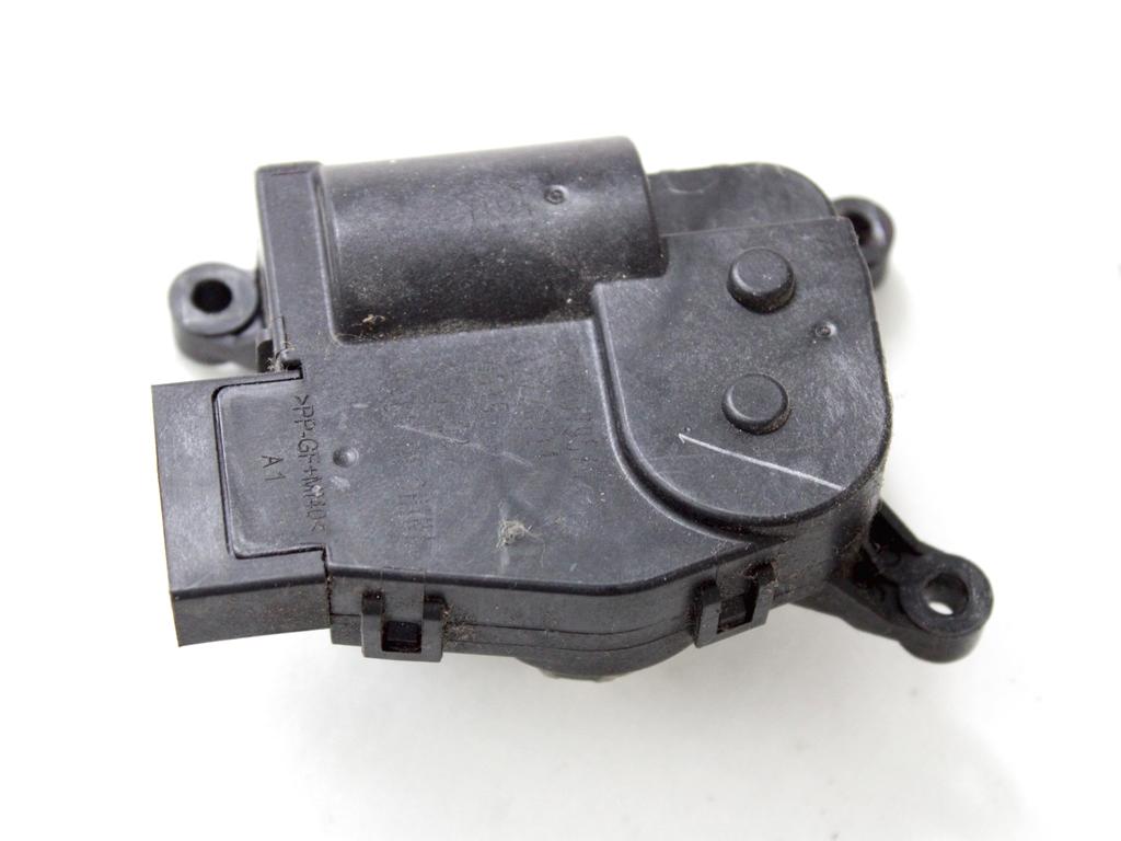 MOTORCEK OGREVANJA OEM N. 32226714 ORIGINAL REZERVNI DEL VOLVO XC40 536 R (DAL 2022)BENZINA LETNIK 2022