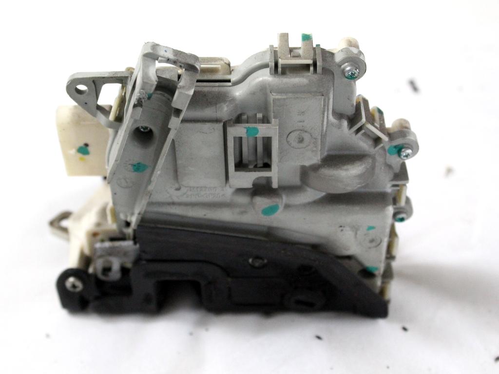 CENTRALNO ZAKLEPANJE ZADNJIH DESNIH VRAT OEM N. 8K0839015C ORIGINAL REZERVNI DEL AUDI A5 8T COUPE/5P (2007 - 2011) DIESEL LETNIK 2011