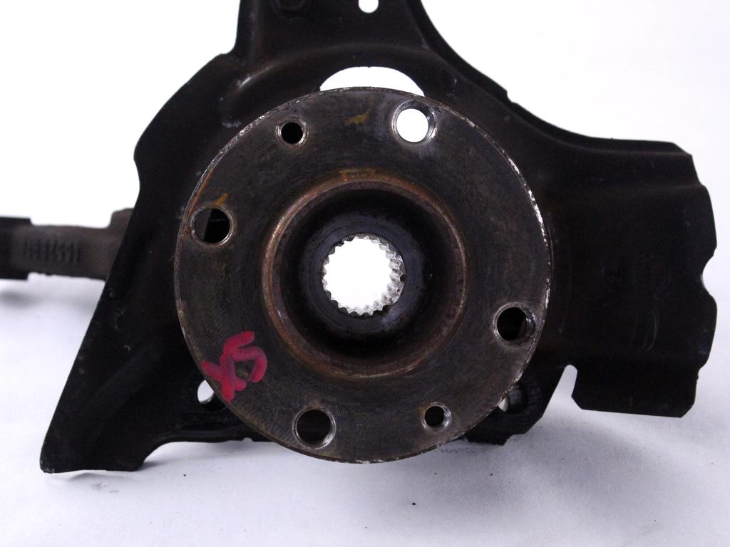 LEVI VRTLJIVI LEZAJ / PESTO KOLESA Z LEZAJEM SPREDAJ OEM N. 46528914 ORIGINAL REZERVNI DEL FIAT PUNTO 188 MK2 R (2003 - 2011) BENZINA LETNIK 2010