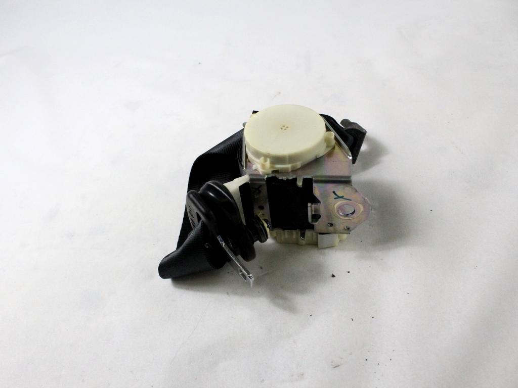 VARNOSTNI PAS OEM N. 8V51-A611B69-AE ORIGINAL REZERVNI DEL FORD FIESTA CB1 CNN MK6 (09/2008 - 11/2012) DIESEL LETNIK 2009