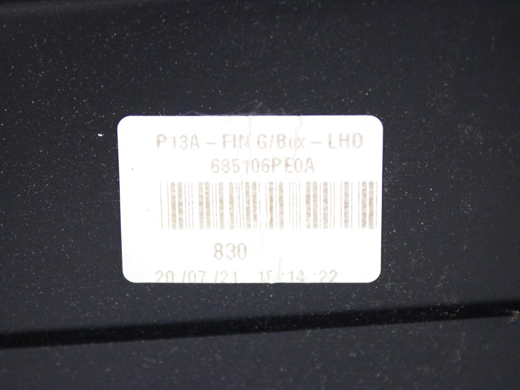 PREDAL ZA DOKUMENTE OEM N. 685106PE0A ORIGINAL REZERVNI DEL NISSAN JUKE F16 (DAL 2019)BENZINA LETNIK 2021