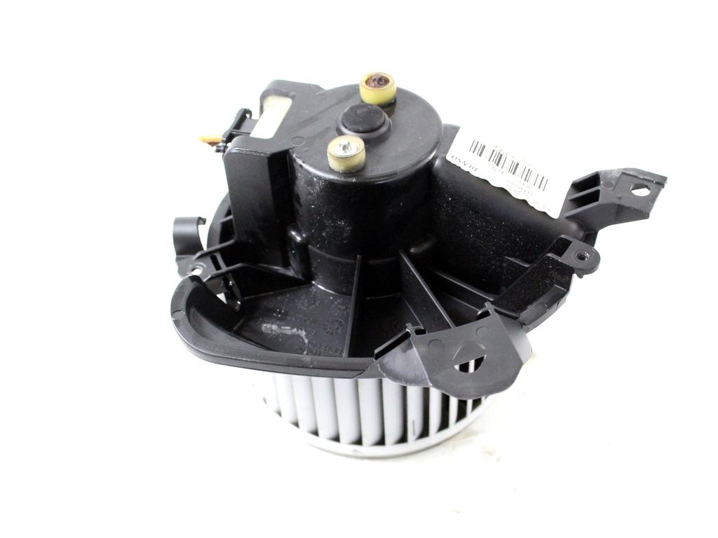 VENTILATOR  KABINE  OEM N. 13335075 ORIGINAL REZERVNI DEL OPEL CORSA D S07 (2006 - 2011) DIESEL LETNIK 2010