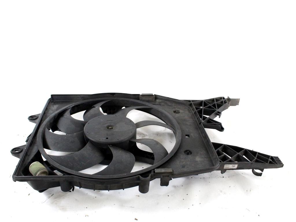 VENTILATOR HLADILNIKA OEM N. 55703930 ORIGINAL REZERVNI DEL OPEL CORSA D S07 (2006 - 2011) DIESEL LETNIK 2010