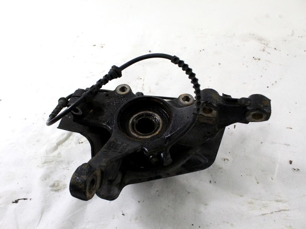 VRTLJIVI LEZAJ DESNO / PESTO KOLESA Z LEZAJEM SPREDAJ OEM N. 19726 MONTANTE SOSPENSIONE ANTERIORE DESTRO MOZZO ORIGINAL REZERVNI DEL OPEL CORSA D S07 (2006 - 2011) DIESEL LETNIK 2010