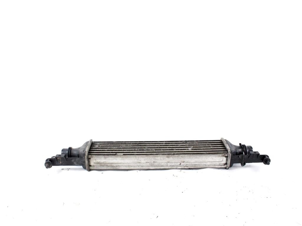 HLADILNIK INTERCOOLER OEM N. 55702194 ORIGINAL REZERVNI DEL OPEL CORSA D S07 (2006 - 2011) DIESEL LETNIK 2010