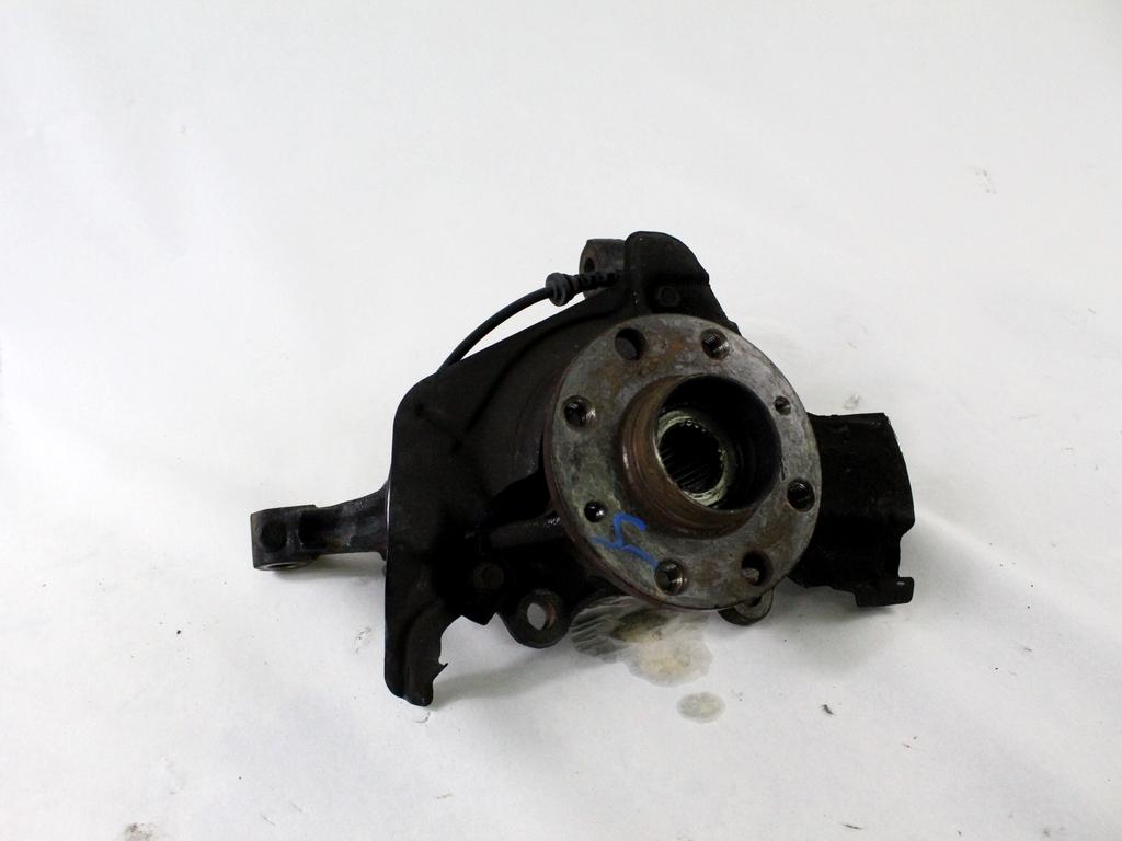 LEVI VRTLJIVI LEZAJ / PESTO KOLESA Z LEZAJEM SPREDAJ OEM N. 55703154 ORIGINAL REZERVNI DEL OPEL CORSA D S07 (2006 - 2011) DIESEL LETNIK 2010