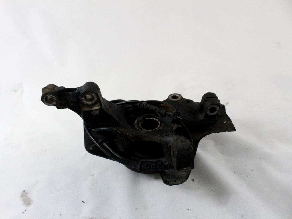 LEVI VRTLJIVI LEZAJ / PESTO KOLESA Z LEZAJEM SPREDAJ OEM N. 55703154 ORIGINAL REZERVNI DEL OPEL CORSA D S07 (2006 - 2011) DIESEL LETNIK 2010