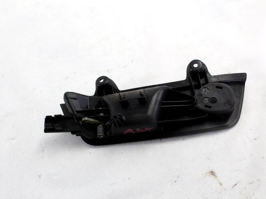 NOTRANJA KLJUKA  OEM N. 8E1837020F ORIGINAL REZERVNI DEL AUDI A4 B6 8E2 8E5 BER/SW (2001 - 2005) DIESEL LETNIK 2002