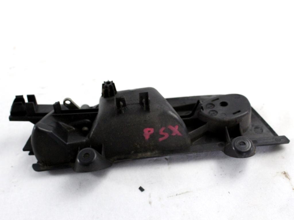 NOTRANJA KLJUKA  OEM N. 8E0839019B ORIGINAL REZERVNI DEL AUDI A4 B6 8E2 8E5 BER/SW (2001 - 2005) DIESEL LETNIK 2002