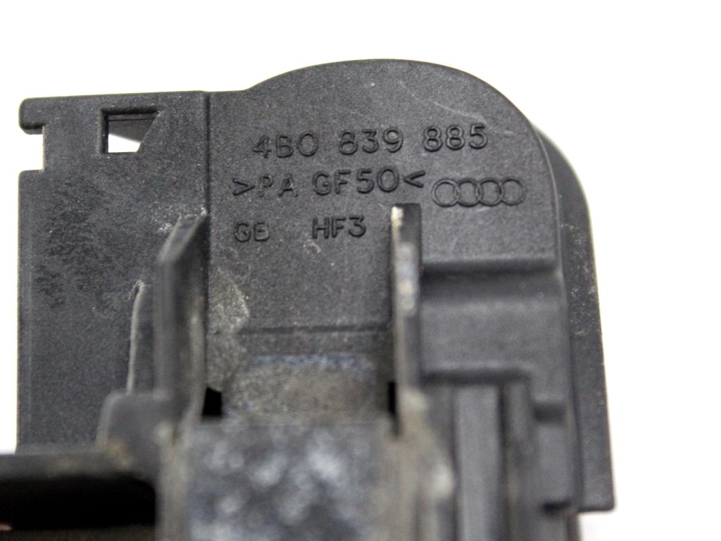 ZUNANJA KLJUKA SPREDNJA DESNA VRATA OEM N. 8E0839207 ORIGINAL REZERVNI DEL AUDI A4 B6 8E2 8E5 BER/SW (2001 - 2005) DIESEL LETNIK 2002