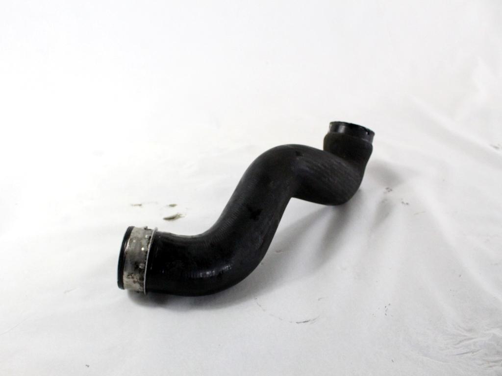 VISOKOTLACNE CEVI INTERCOOLER OEM N. 8E0145745B ORIGINAL REZERVNI DEL AUDI A4 B6 8E2 8E5 BER/SW (2001 - 2005) DIESEL LETNIK 2002