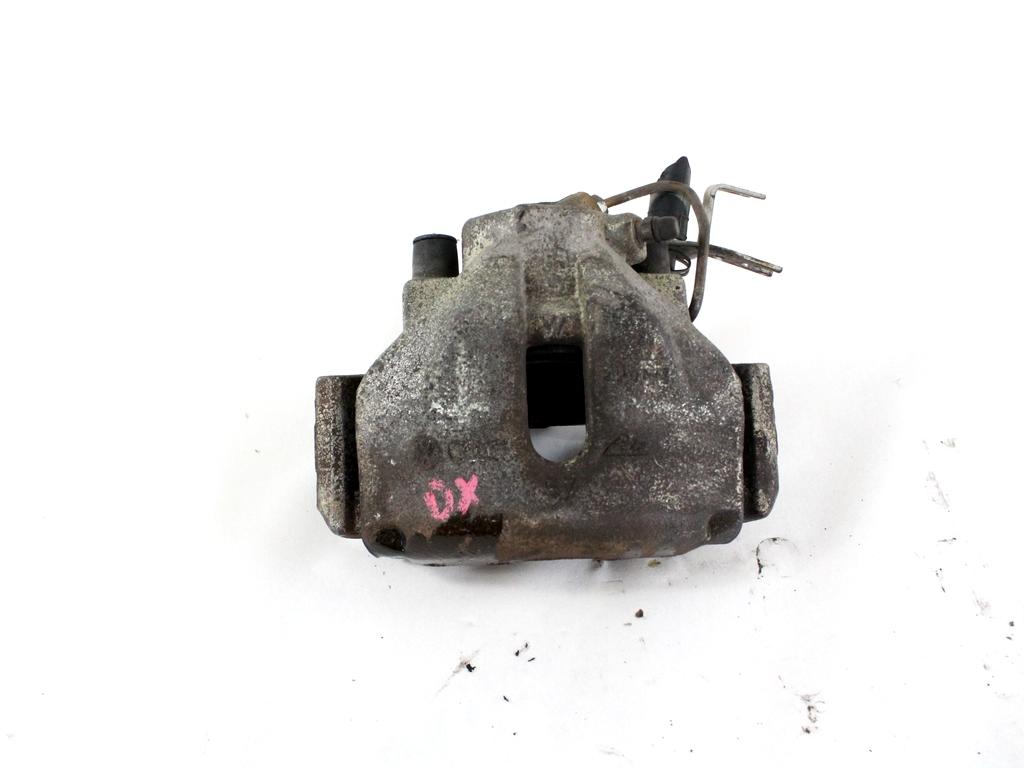 SPREDNJE DESNE ZAVORNE CELJUSTI  OEM N. 8E0615124A ORIGINAL REZERVNI DEL AUDI A4 B6 8E2 8E5 BER/SW (2001 - 2005) DIESEL LETNIK 2002