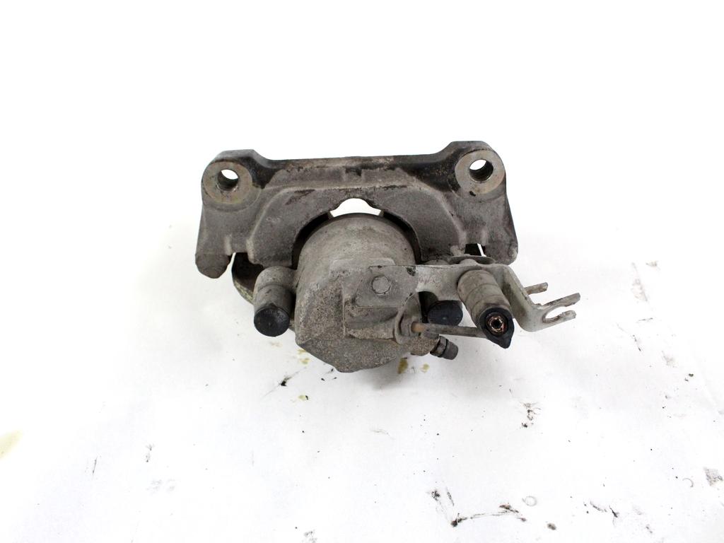 SPREDNJE DESNE ZAVORNE CELJUSTI  OEM N. 8E0615124A ORIGINAL REZERVNI DEL AUDI A4 B6 8E2 8E5 BER/SW (2001 - 2005) DIESEL LETNIK 2002