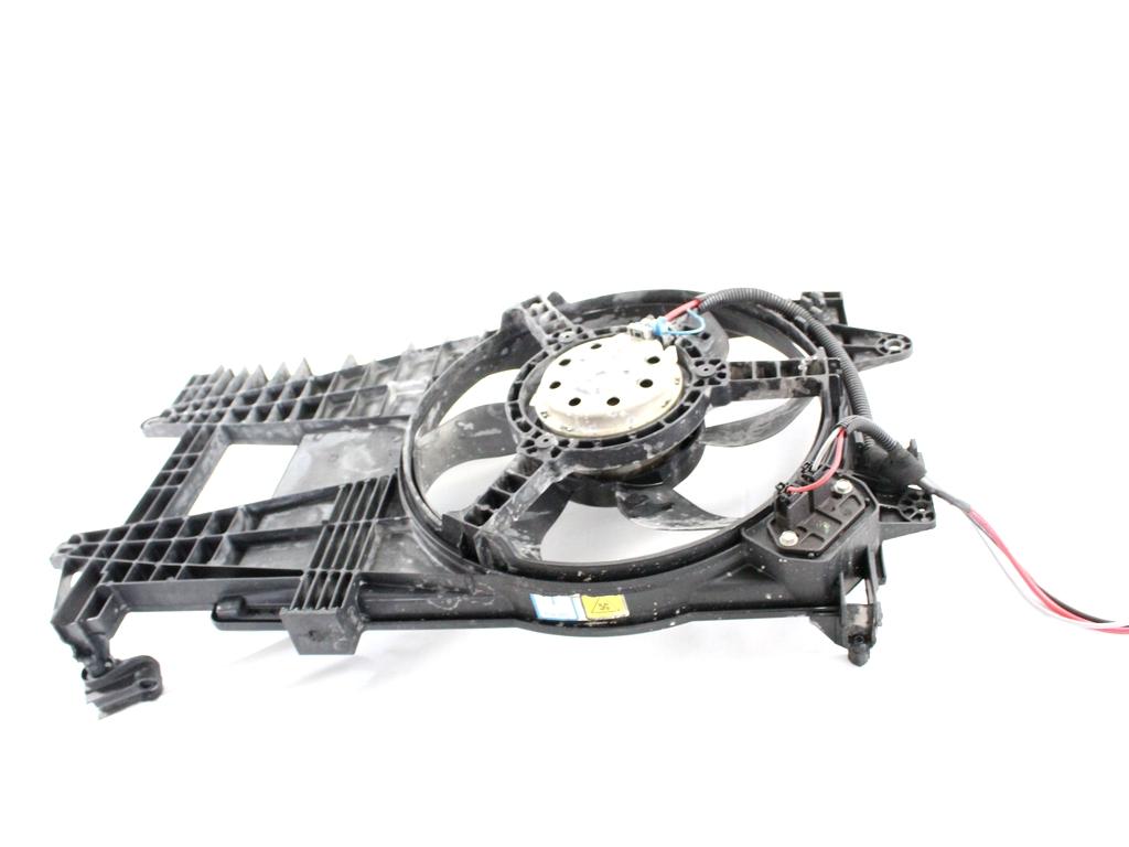 VENTILATOR HLADILNIKA OEM N. 51738360 ORIGINAL REZERVNI DEL LANCIA Y YPSILON 843 R (2006 - 2011) BENZINA LETNIK 2007