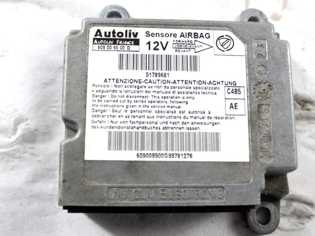 KIT AIRBAG KOMPLET OEM N. 17449 KIT AIRBAG COMPLETO ORIGINAL REZERVNI DEL LANCIA Y YPSILON 843 R (2006 - 2011) BENZINA LETNIK 2007