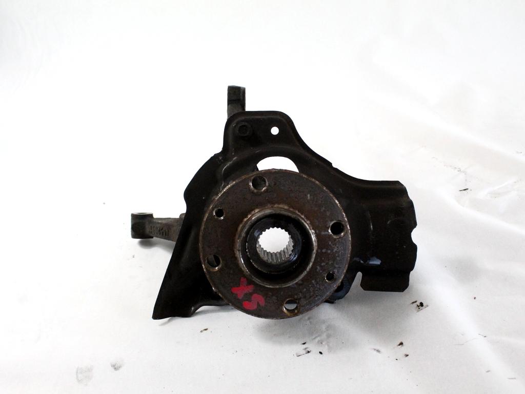 LEVI VRTLJIVI LEZAJ / PESTO KOLESA Z LEZAJEM SPREDAJ OEM N. 46528917 ORIGINAL REZERVNI DEL FIAT PUNTO 188 MK2 R (2003 - 2011) DIESEL LETNIK 2003