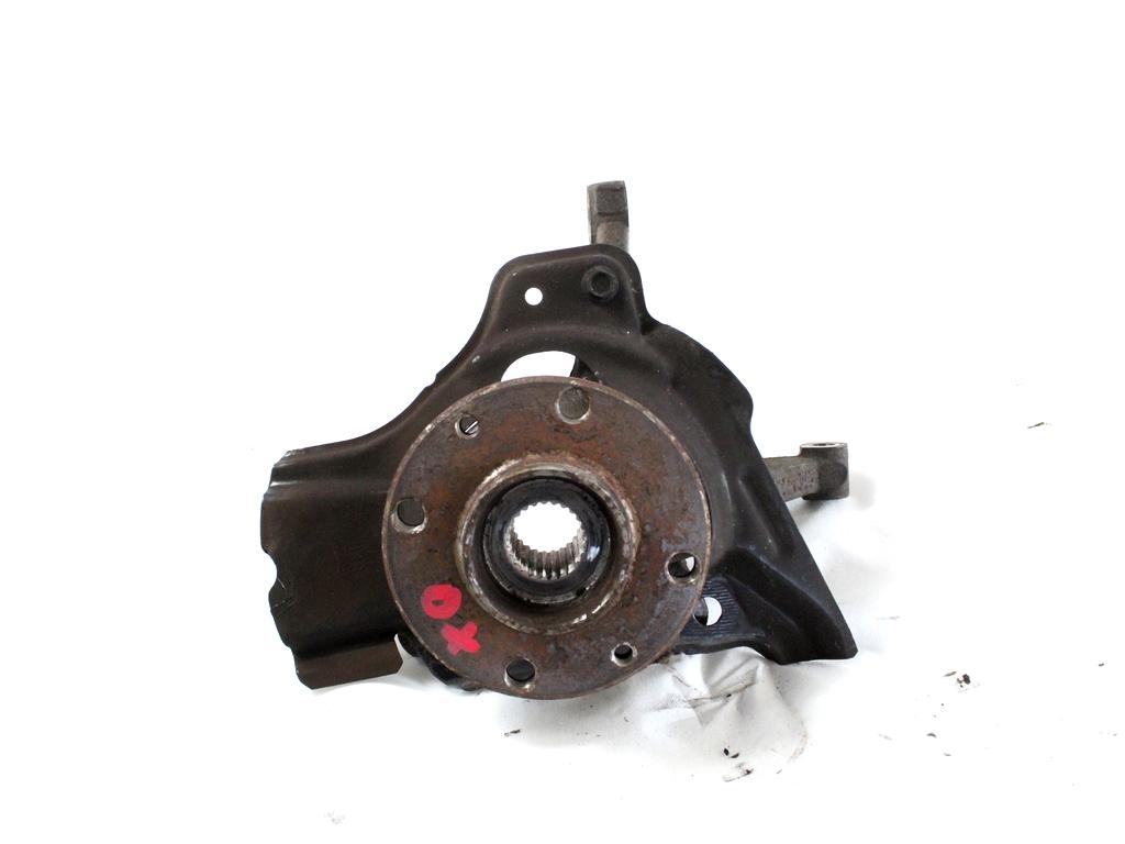 VRTLJIVI LEZAJ DESNO / PESTO KOLESA Z LEZAJEM SPREDAJ OEM N. 46528906 ORIGINAL REZERVNI DEL FIAT PUNTO 188 MK2 R (2003 - 2011) DIESEL LETNIK 2003