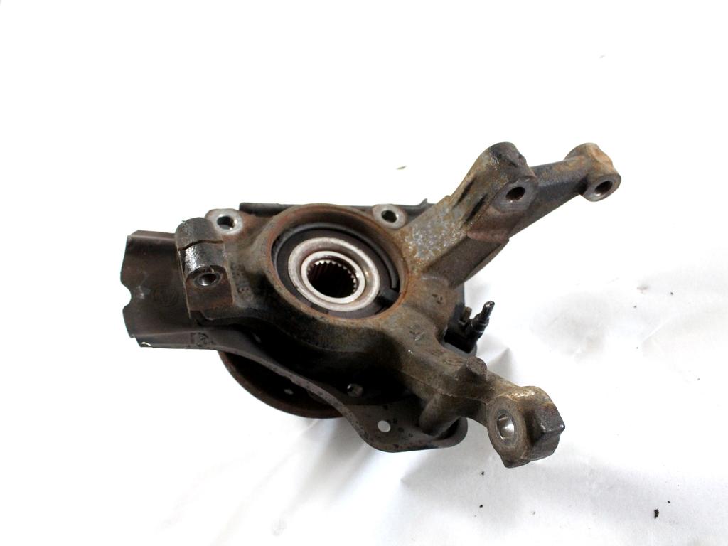 VRTLJIVI LEZAJ DESNO / PESTO KOLESA Z LEZAJEM SPREDAJ OEM N. 46528906 ORIGINAL REZERVNI DEL FIAT PUNTO 188 MK2 R (2003 - 2011) DIESEL LETNIK 2003