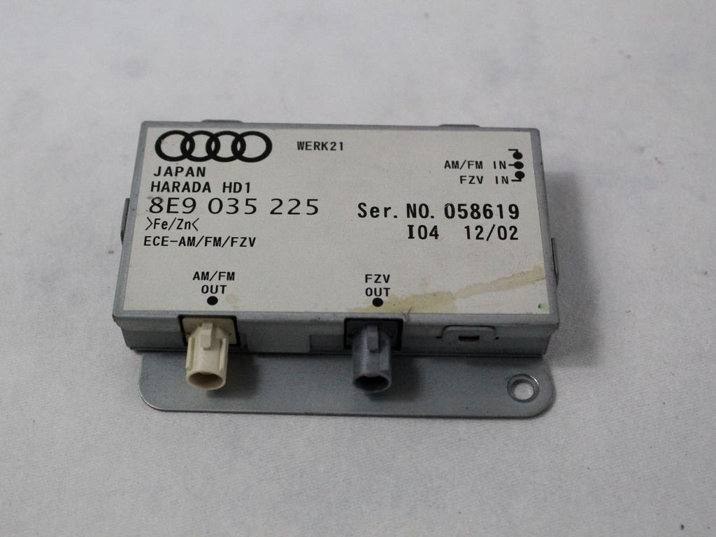 OJACEVALEC / ANTENA OEM N. 8E9035225 ORIGINAL REZERVNI DEL AUDI A4 B6 8E2 8E5 BER/SW (2001 - 2005) DIESEL LETNIK 2002