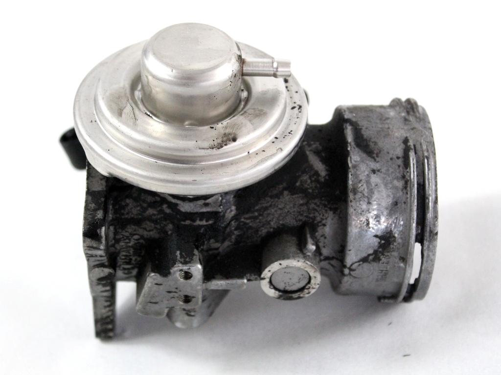 EGR VENTIL   OEM N. 038131501AA ORIGINAL REZERVNI DEL AUDI A4 B6 8E2 8E5 BER/SW (2001 - 2005) DIESEL LETNIK 2002