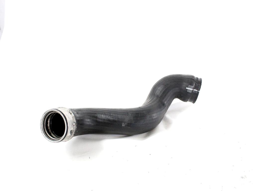 VISOKOTLACNE CEVI INTERCOOLER OEM N. 8E0145745B ORIGINAL REZERVNI DEL AUDI A4 B6 8E2 8E5 BER/SW (2001 - 2005) DIESEL LETNIK 2002